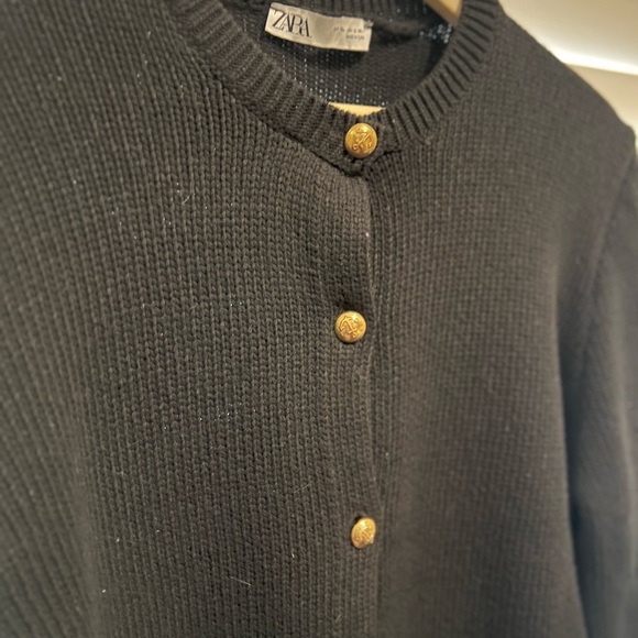 ZARA Black Knit Cardigan Gold Buttons | Old Money Quiet Luxury Classic Parisian - Picture 6 of 11